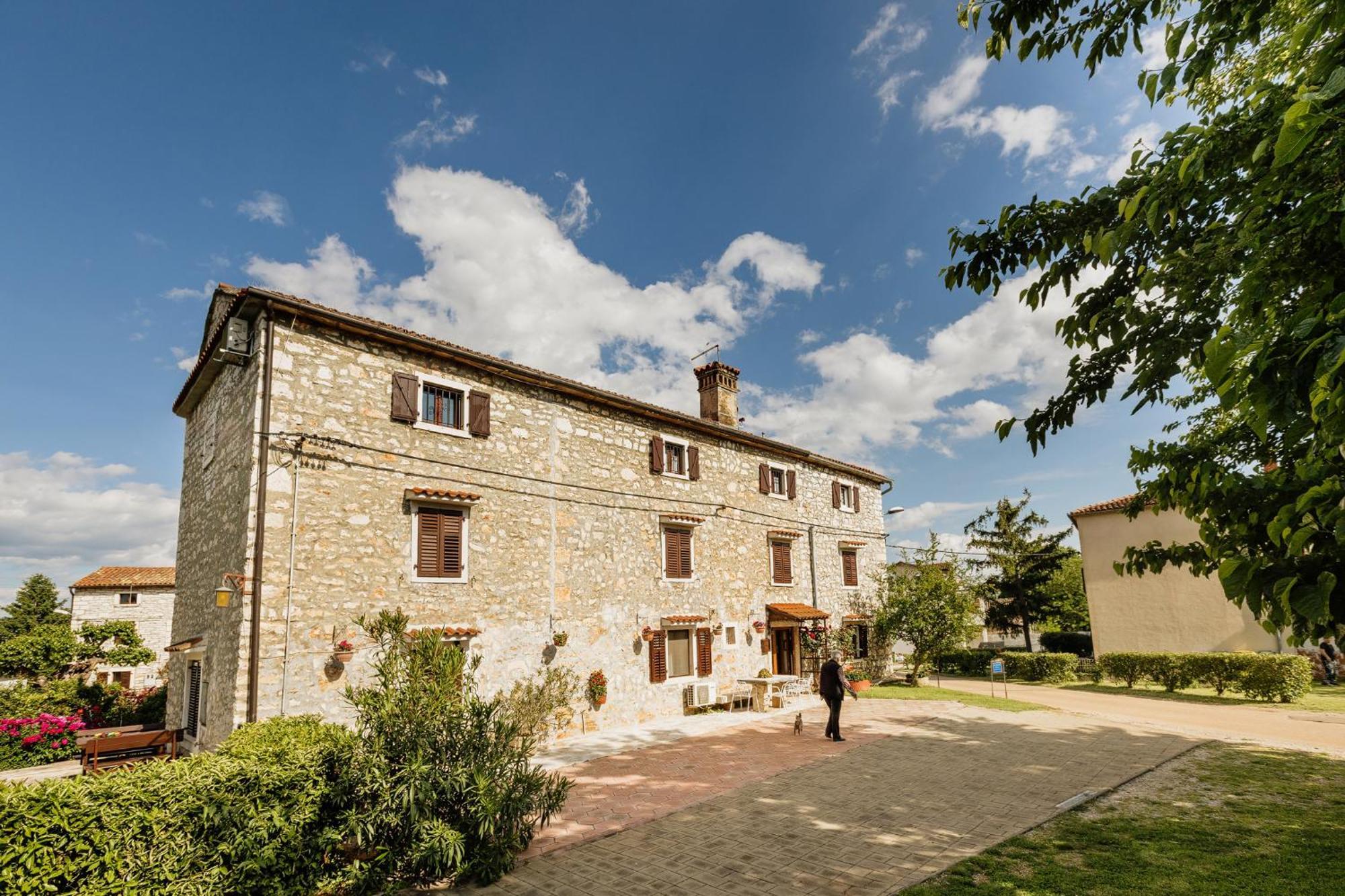 Apartments Mirna Stress Free Vol.2 Umag Exterior foto