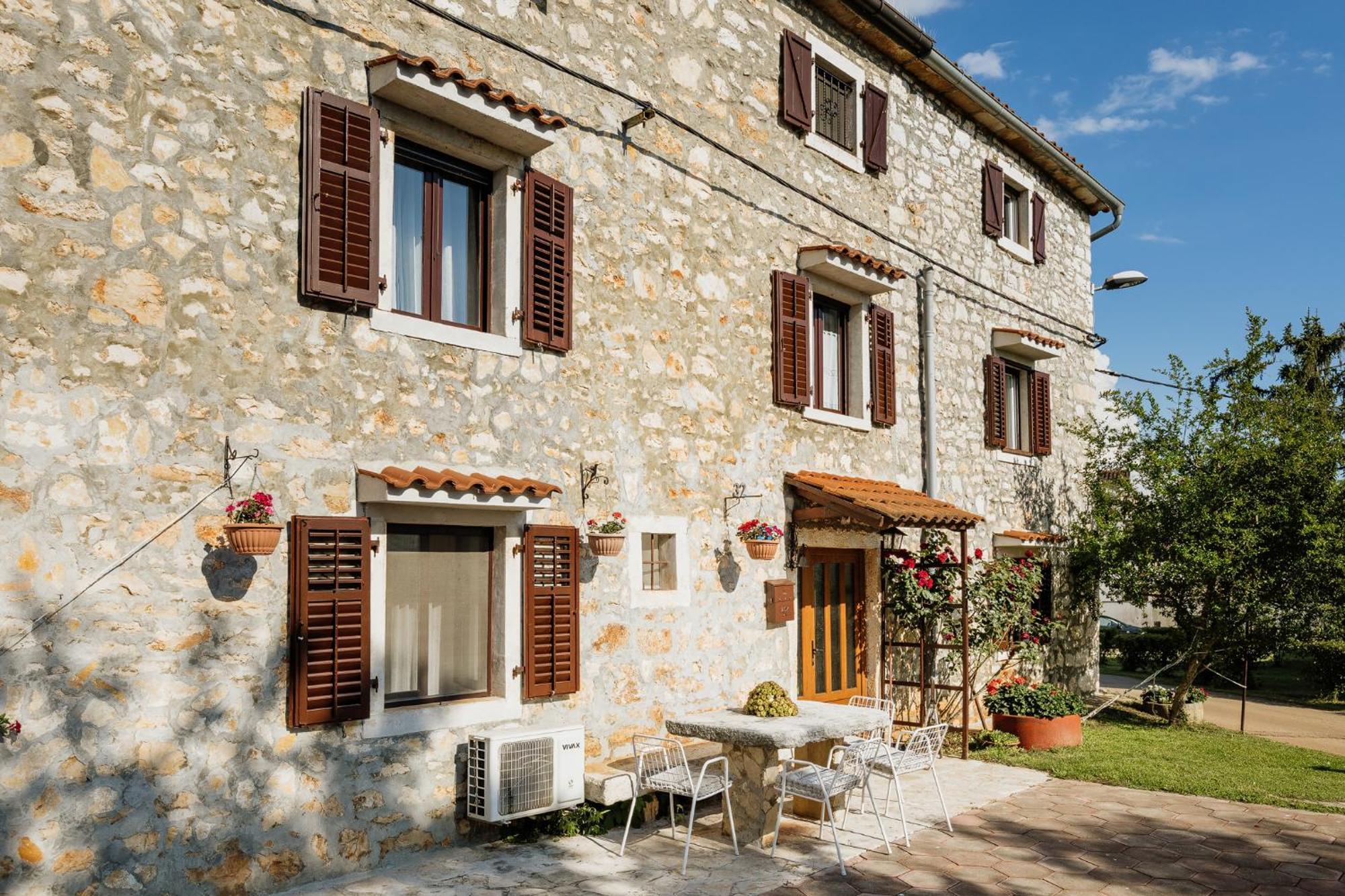 Apartments Mirna Stress Free Vol.2 Umag Exterior foto